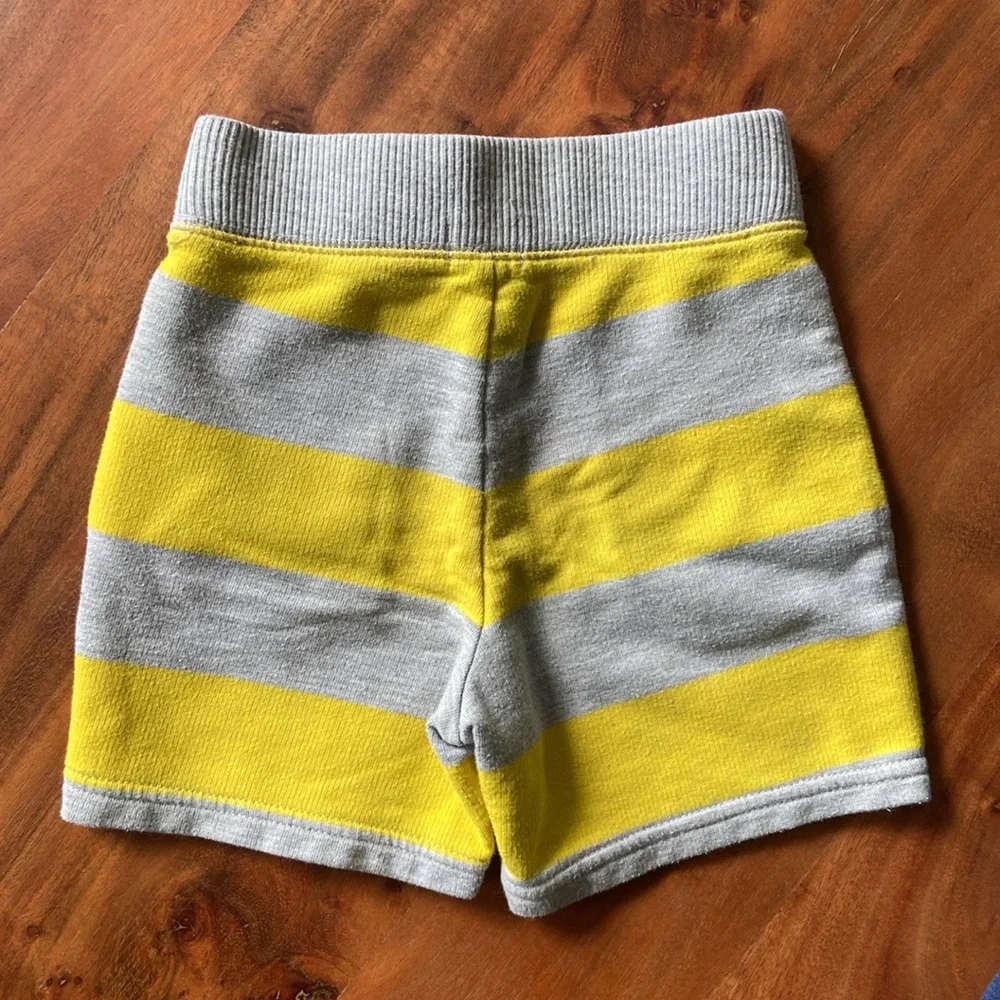 Old Navy boys bundle of two striped shorts blue yellow grey summer 18-24 months